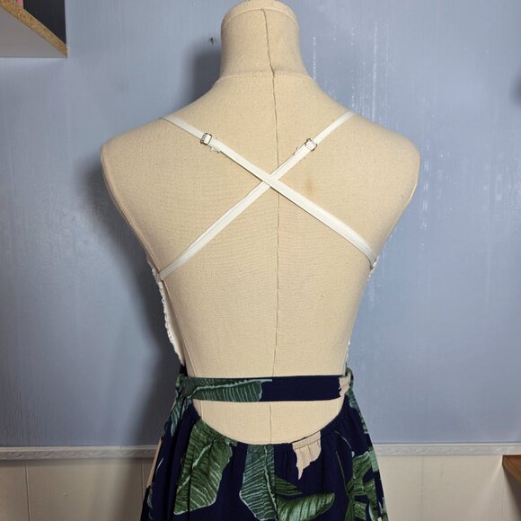 Blooming Jelly Medium White Navy Teal Open Back Crochet Faux Wrap Casual Dress - Picture 7 of 14